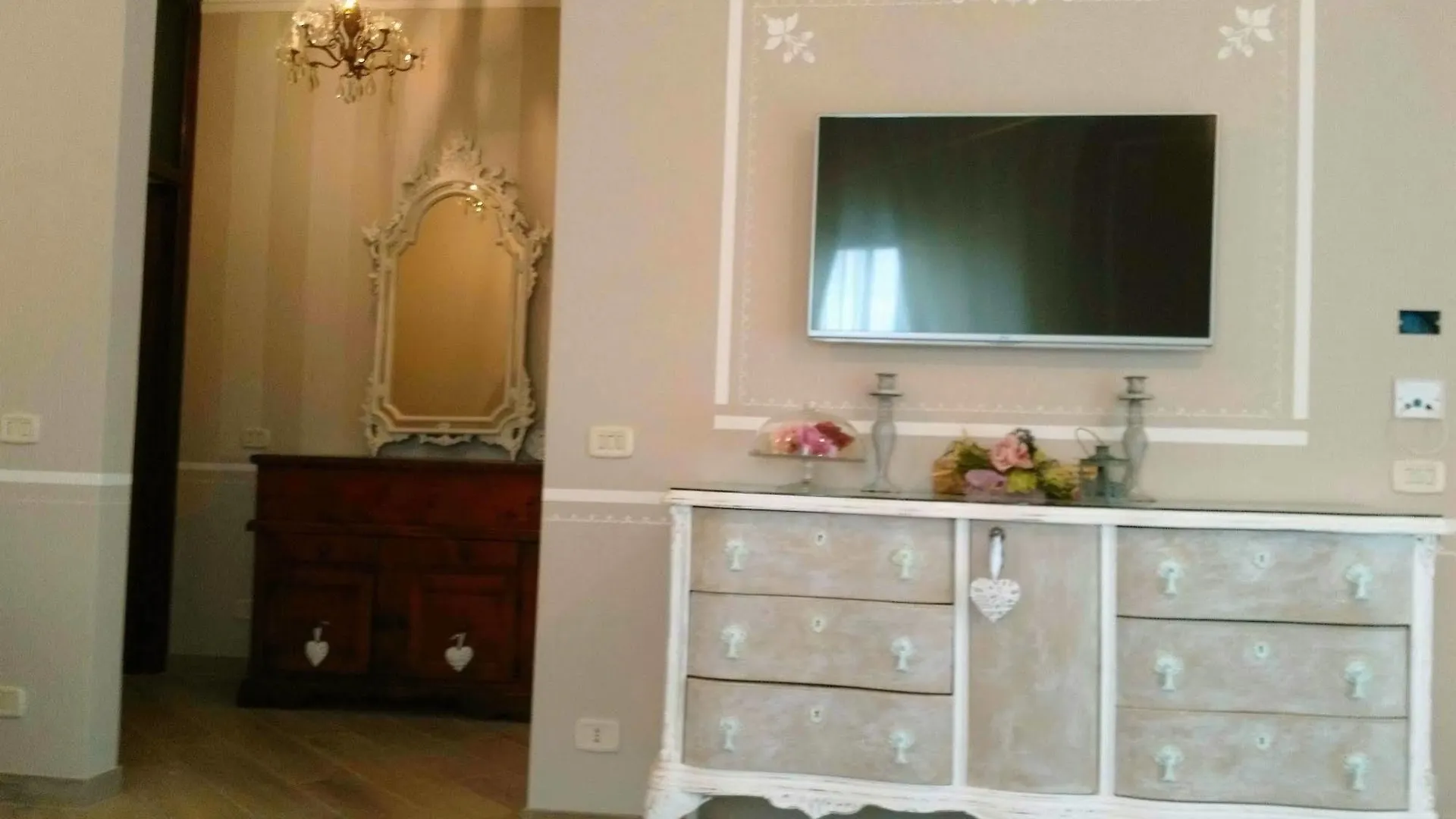 La Valinfiore Charming Home Montecarlo