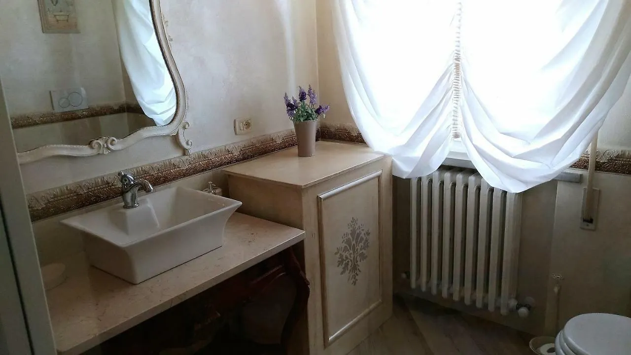 Vakantiehuis La Valinfiore Charming Home Montecarlo