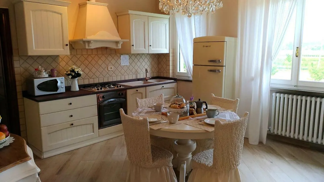 La Valinfiore Charming Home Montecarlo Vakantiehuis