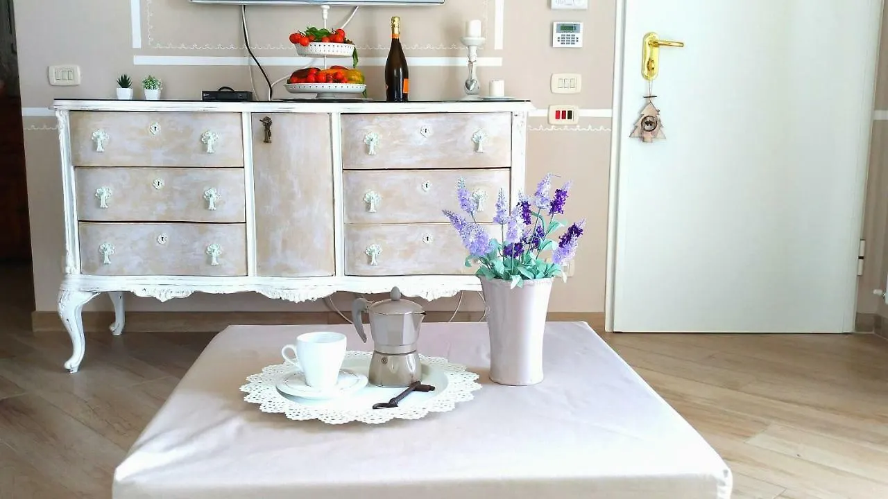 La Valinfiore Charming Home Montecarlo 0*,