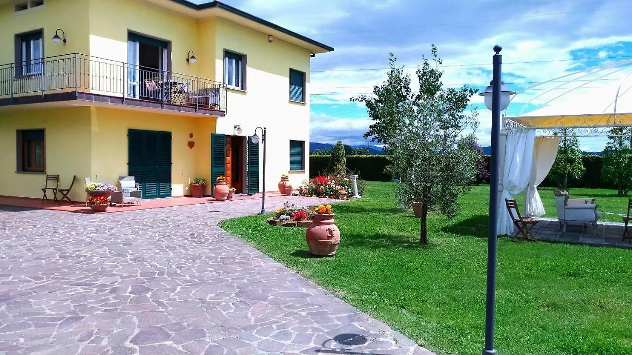 Vakantiehuis La Valinfiore Charming Home Montecarlo