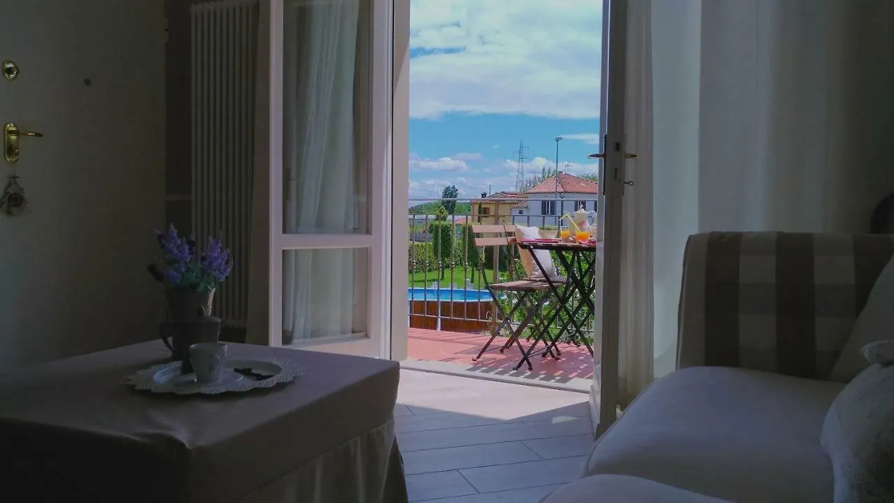 La Valinfiore Charming Home Montecarlo 0*,  Italië