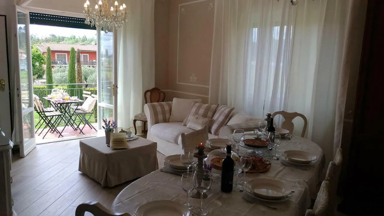 Vakantiehuis La Valinfiore Charming Home Montecarlo