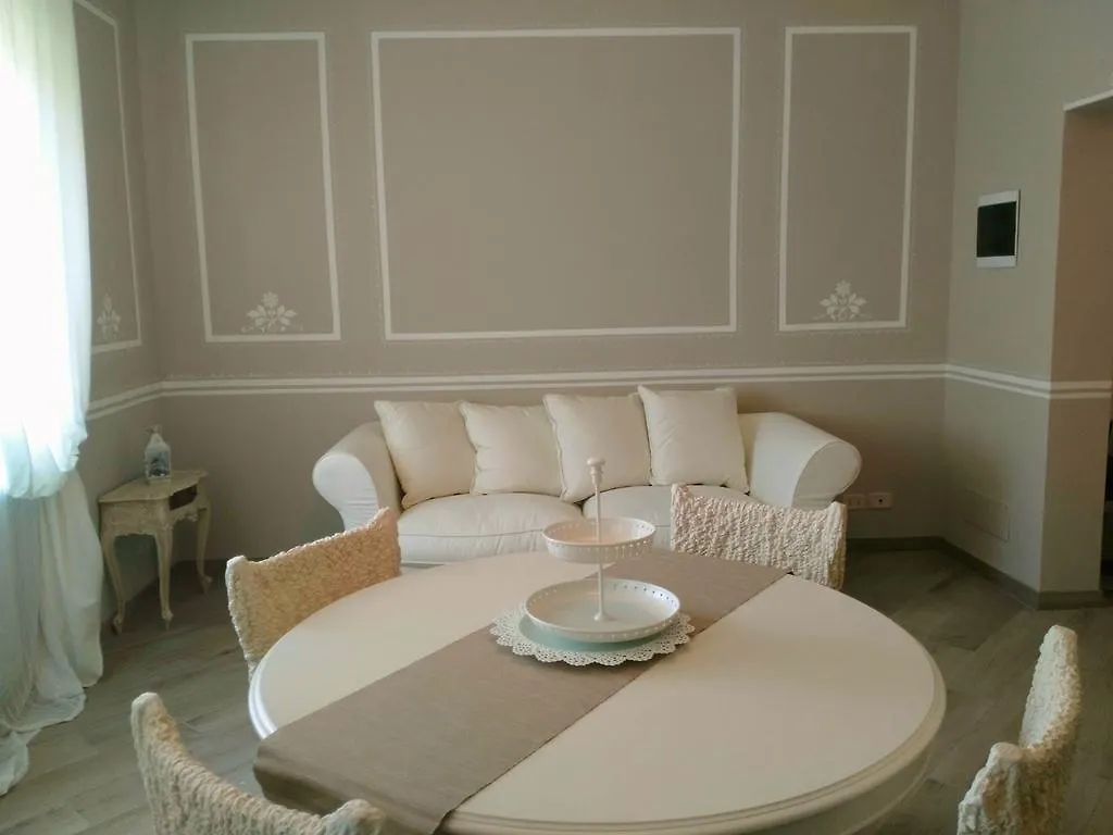 La Valinfiore Charming Home Montecarlo Holiday home