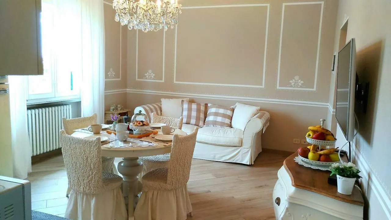 Holiday home La Valinfiore Charming Home Montecarlo Italy