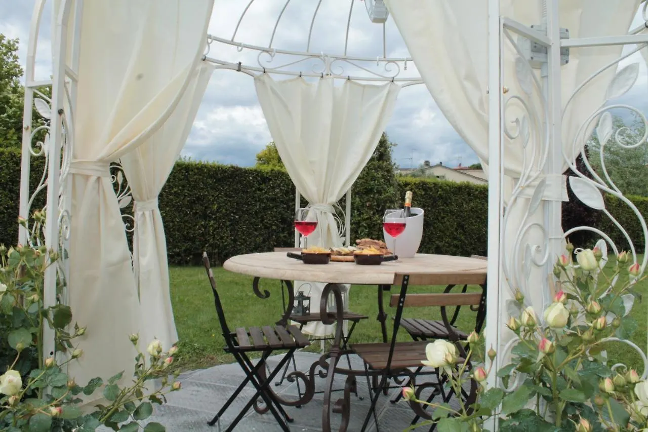 Holiday home La Valinfiore Charming Home Montecarlo
